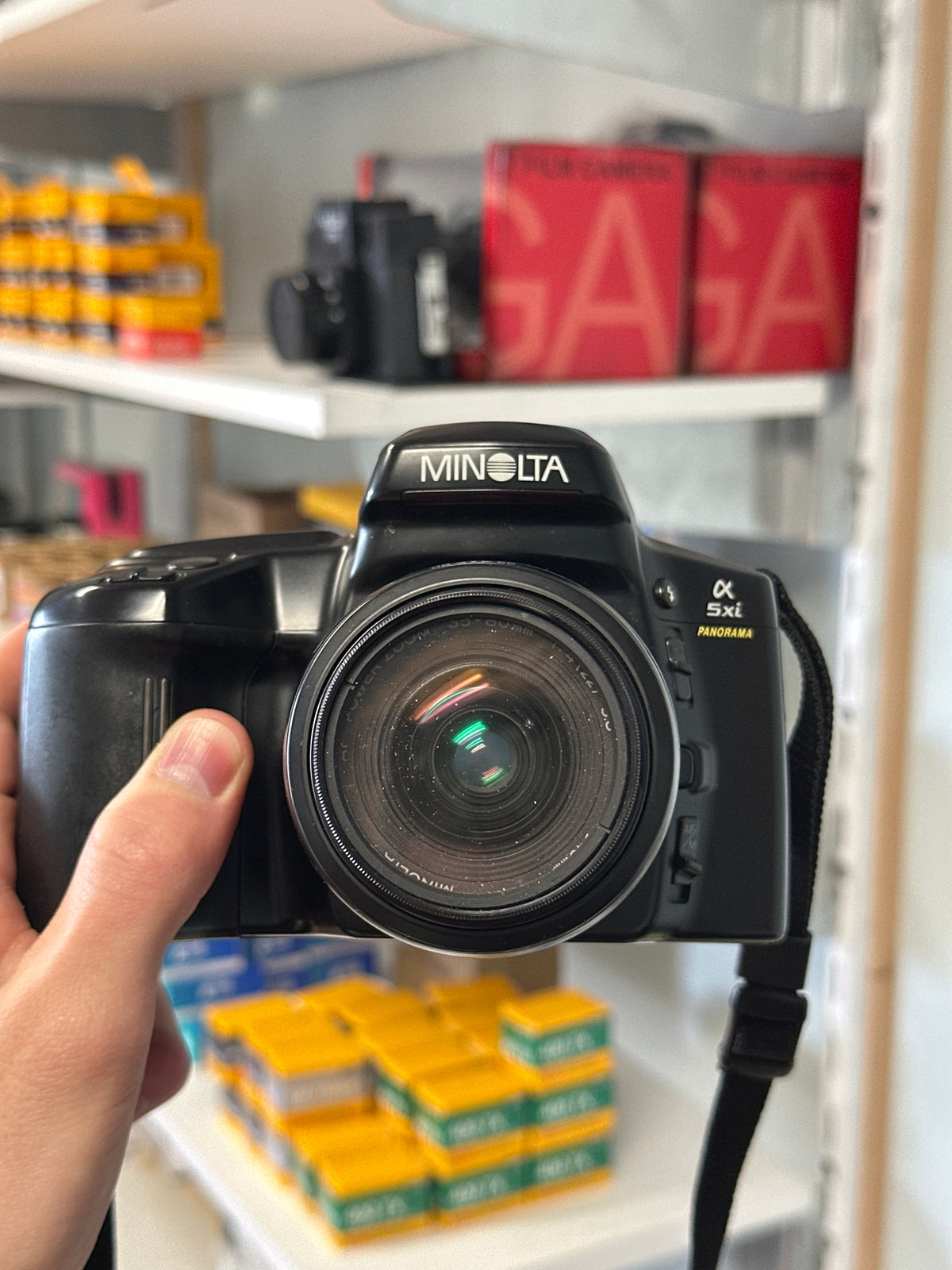 Minolta 5xi W/35-80