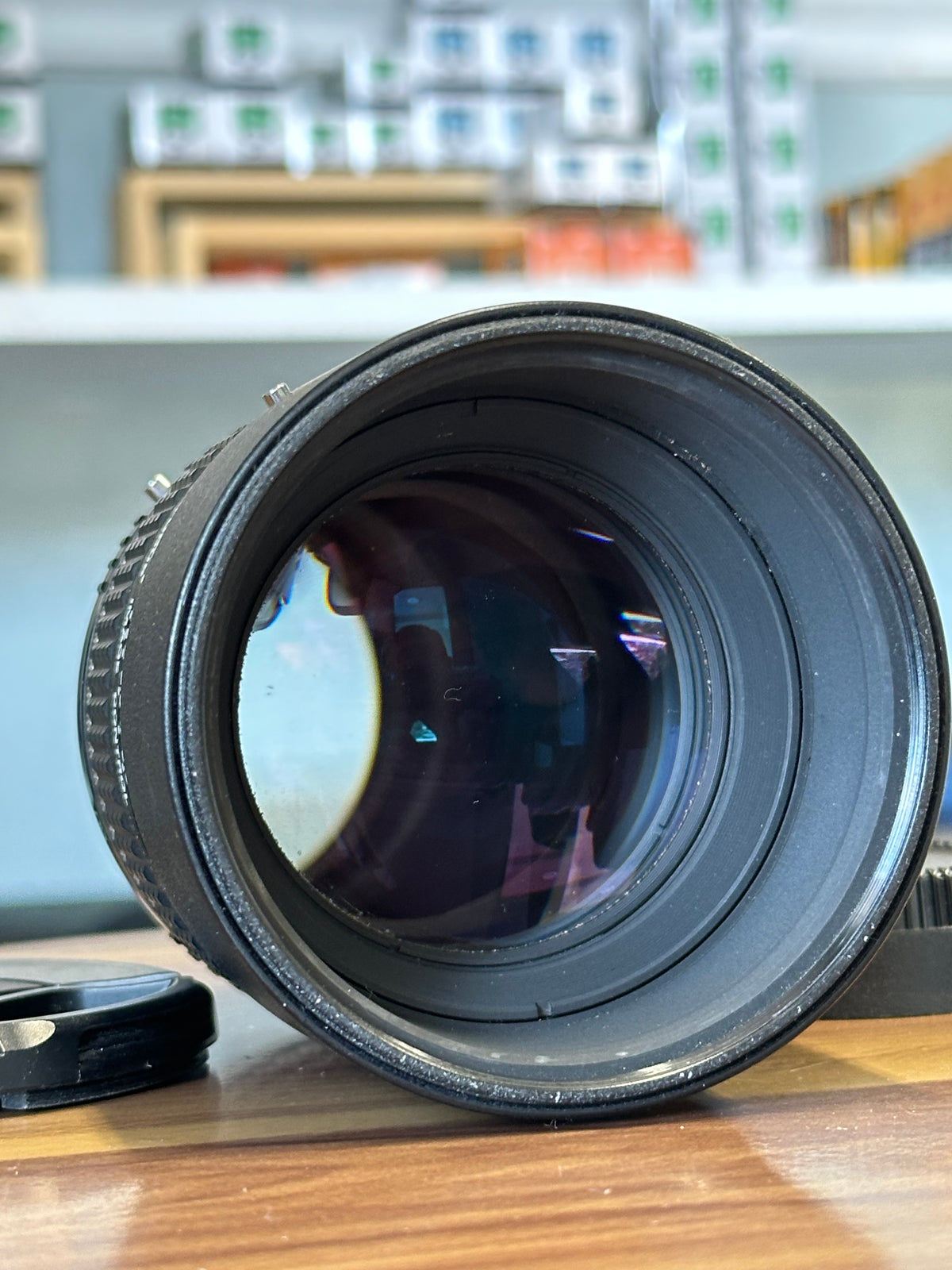 Nikon AF DC-Nikkor 105mm f2 D