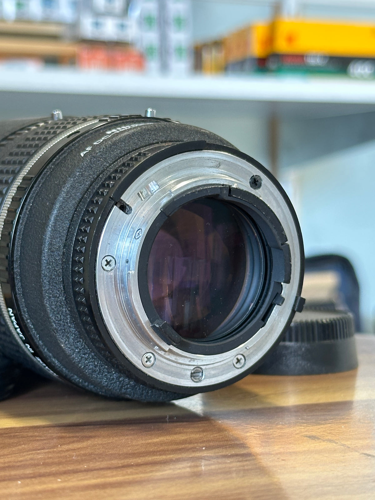 Nikon AF DC-Nikkor 105mm f2 D