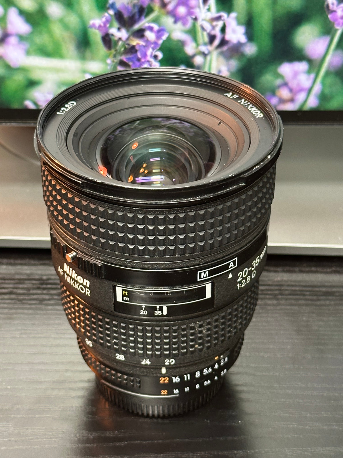 Nikon 20-35mm f2.8D