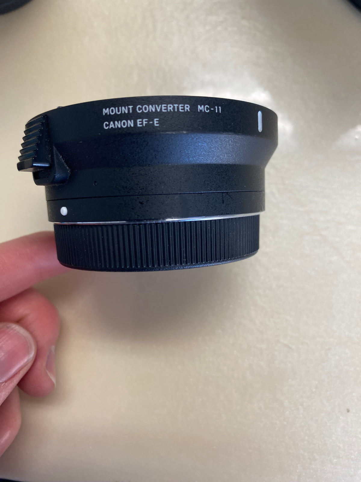 Sigma EF-E adapter MC-11