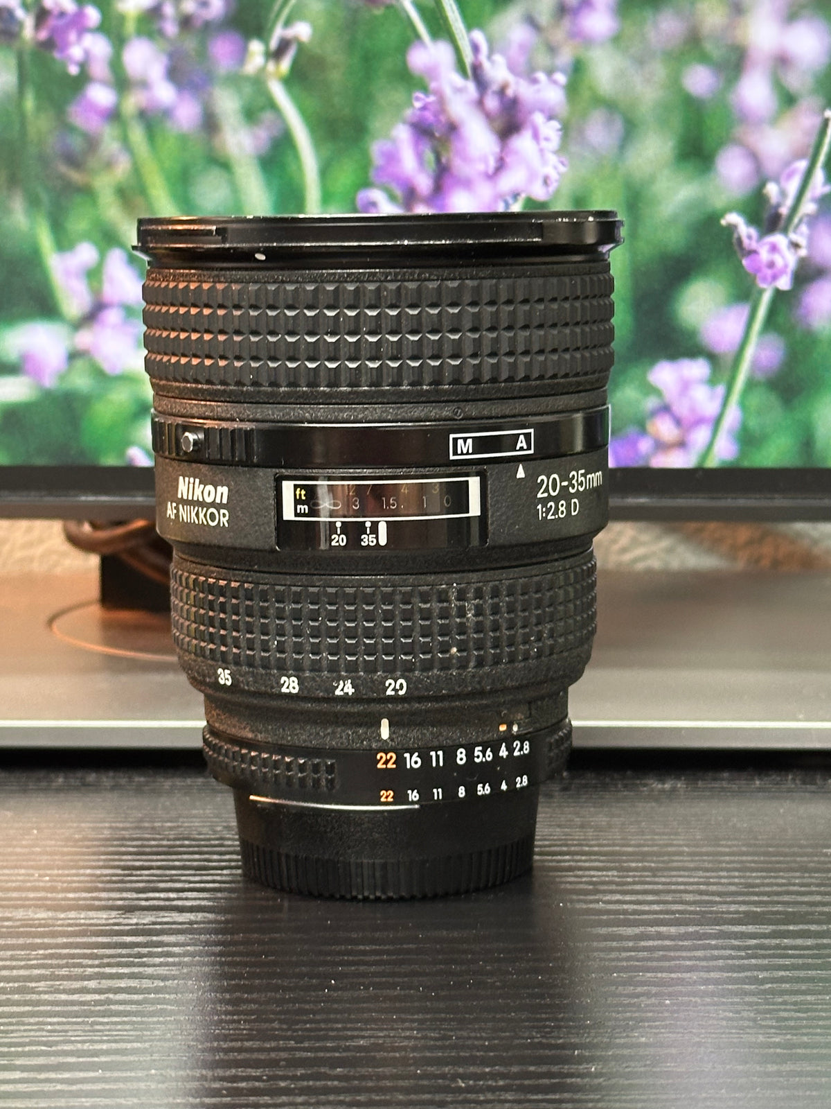 Nikon 20-35mm f2.8D