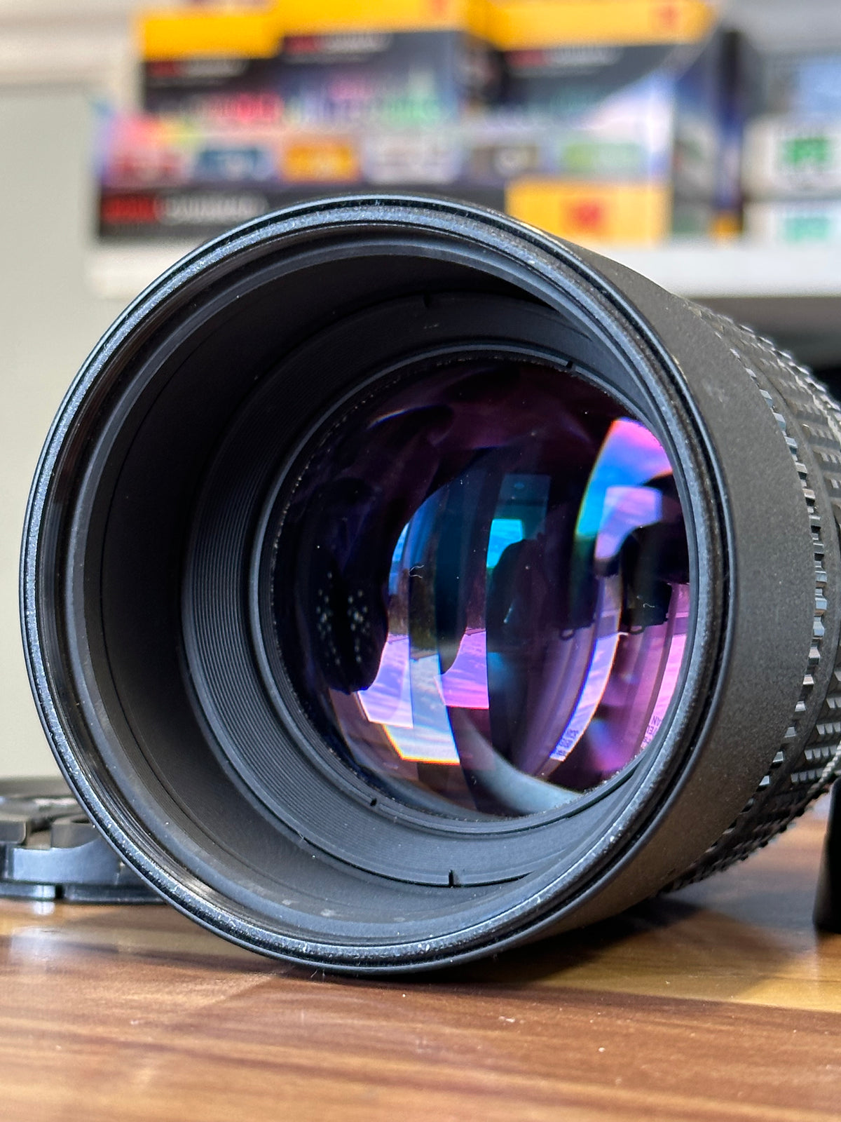 Nikon AF DC-Nikkor 105mm f2 D