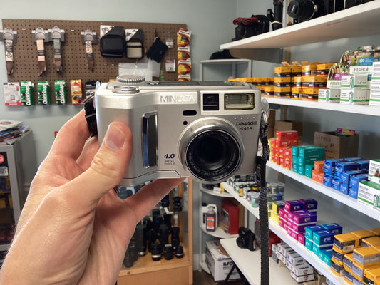 Minolta Dimage s414