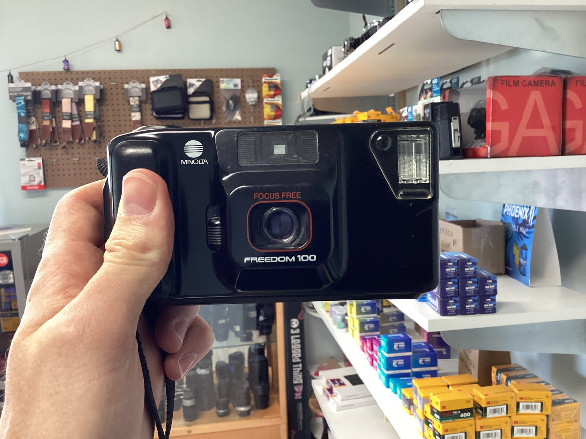 Minolta Freedom 100