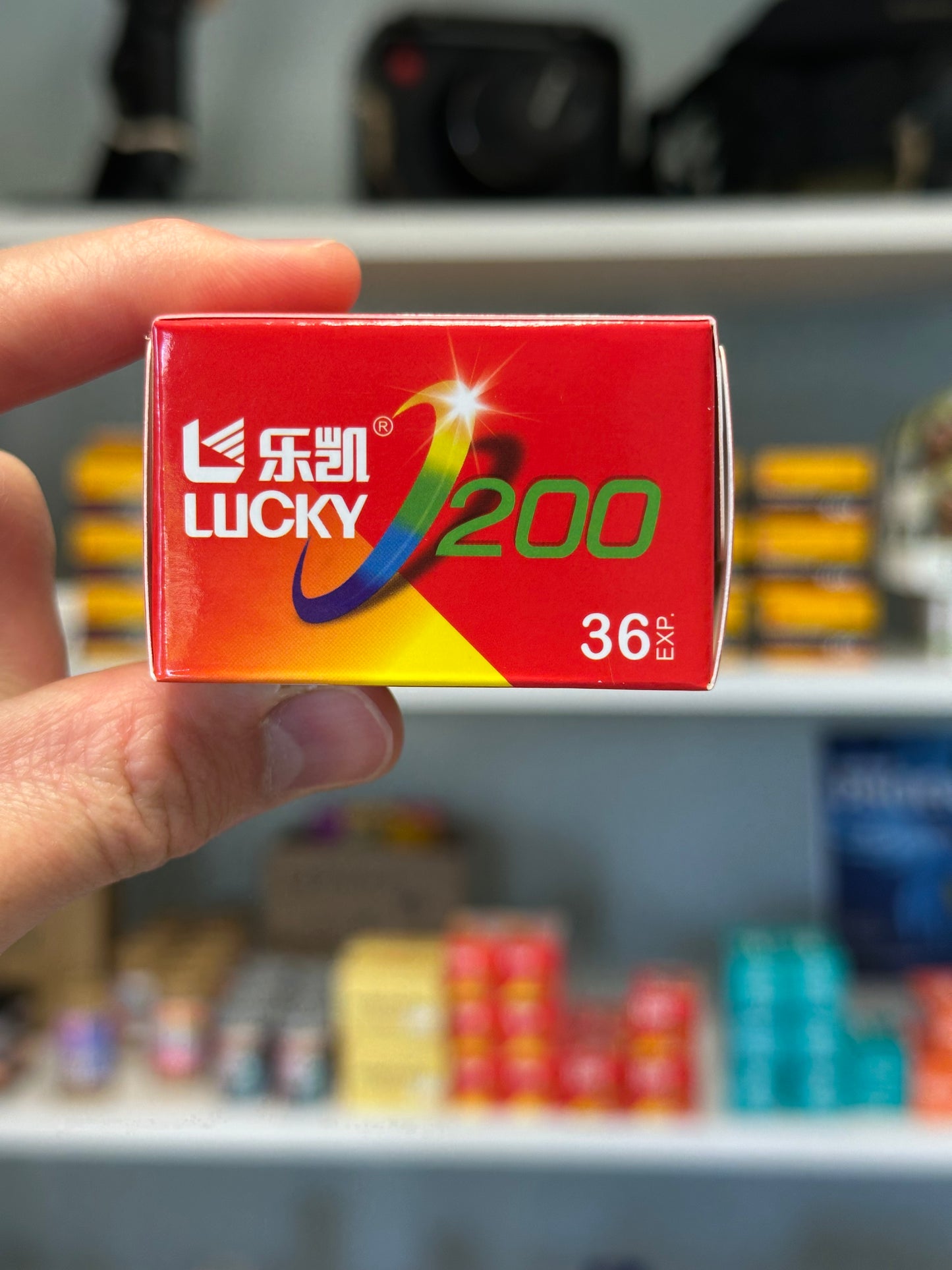 Lucky Color 200